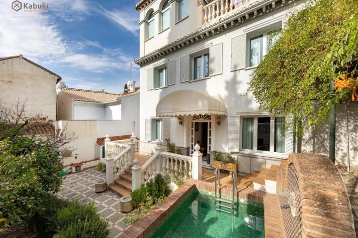 Piso en venta en Granada, Realejo photo 0