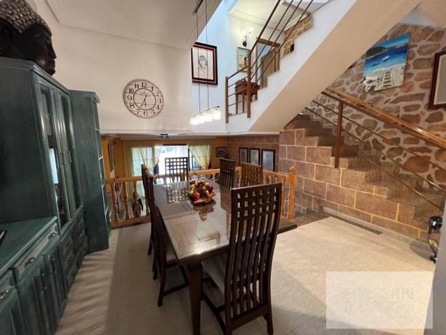 Bungalow en venta en Eivissa photo 0