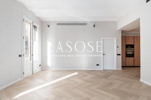 Piso en venta en Barcelona, Sant Pere - Santa Caterina i la Ribera photo 0