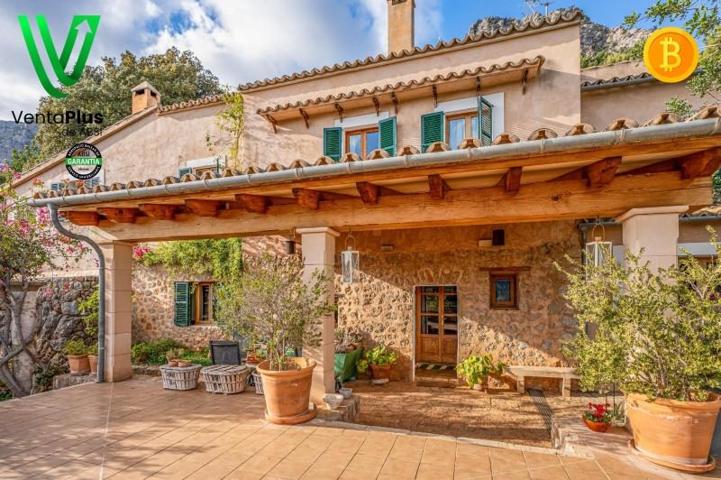 Chalet en venta en Bunyola, Bunyola photo 0