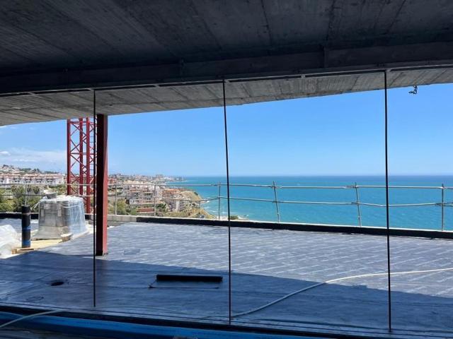 Apartamento en venta en Fuengirola, El Higuerón photo 0