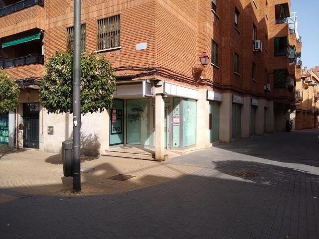 Local comercial en venta en Getafe, La alhondiga photo 0