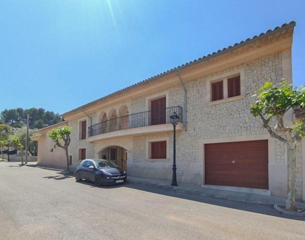 Casa en venta en Mancor de la Vall, Centro photo 0