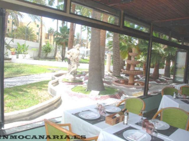 Local comercial en venta en San Bartolomé de Tirajana photo 0