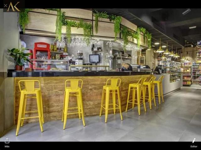 Local comercial en venta en Torrevieja, Centro photo 0