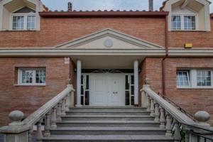 Chalet en venta en Esparreguera, Centre photo 0