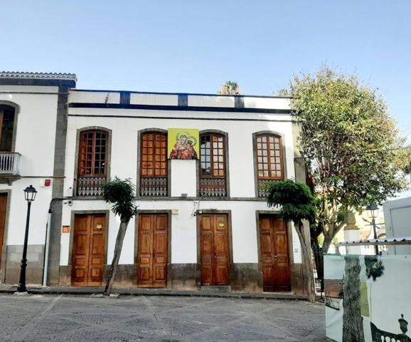 Edificio en venta en Teror, Casco Urbano photo 0