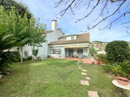 Bungalow en venta en Alella photo 0