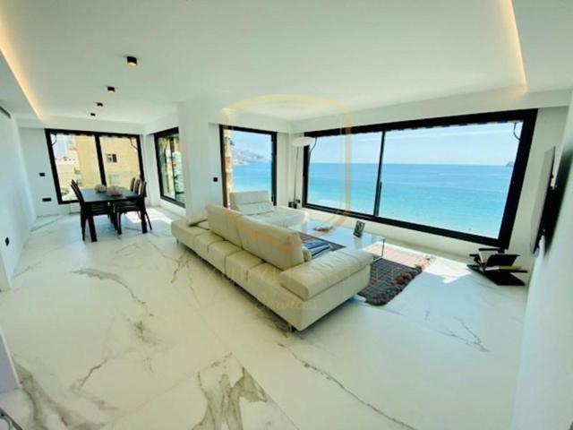 Apartamento en venta en Benidorm photo 0