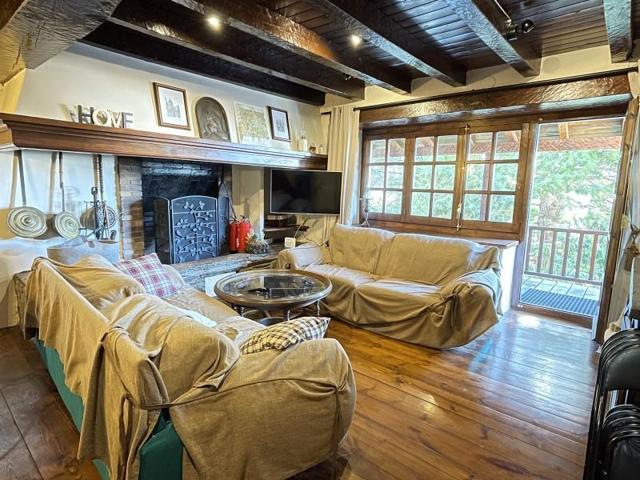 Casa en venta en Naut Aran photo 0