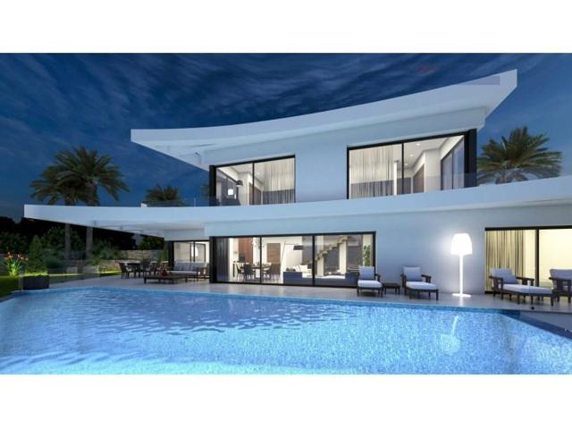 Chalet en venta en Denia photo 0