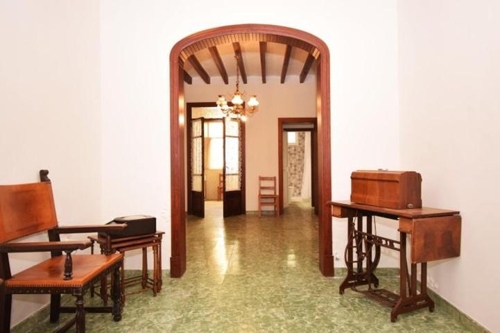 Planta baja en venta en Mallorca, Santa Catalina photo 0