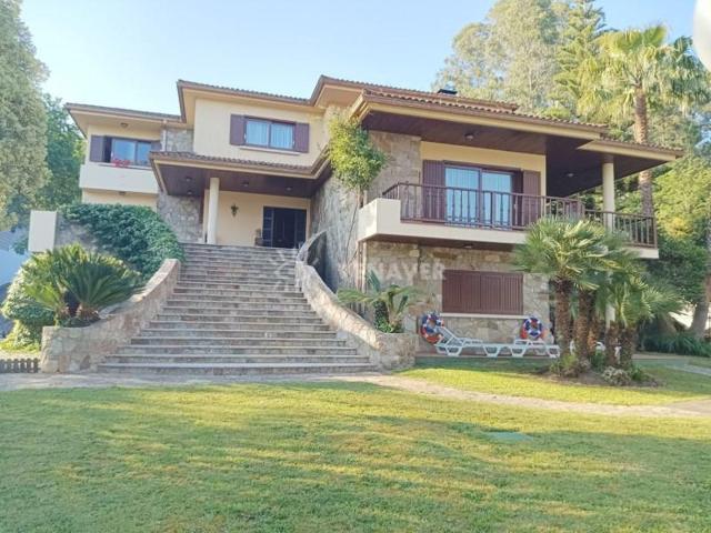 Chalet en venta en Gondomar photo 0