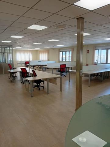 Nave industrial en venta en El Campello, Alkabir photo 0