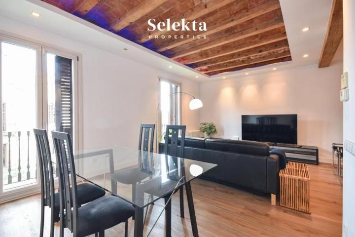 Apartamento en venta en Barcelona, Dreta de l´Eixample photo 0