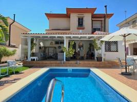 Chalet en venta en Torremolinos, El Saltillo photo 0