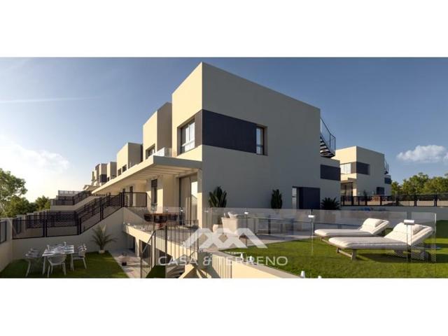 Bungalow en venta en Nerja photo 0