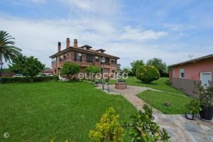 Casa en venta en Laredo, El Callejo - La Pesquera - La Arenosa photo 0