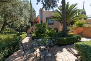 Chalet en venta en Huétor Vega, REBITES photo 0