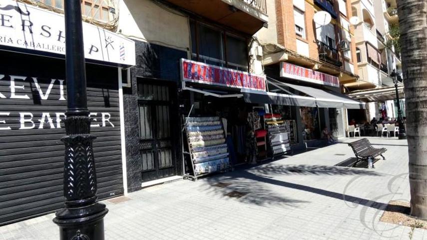 Local comercial en venta en Vélez-Málaga, Vélez-Málaga photo 0