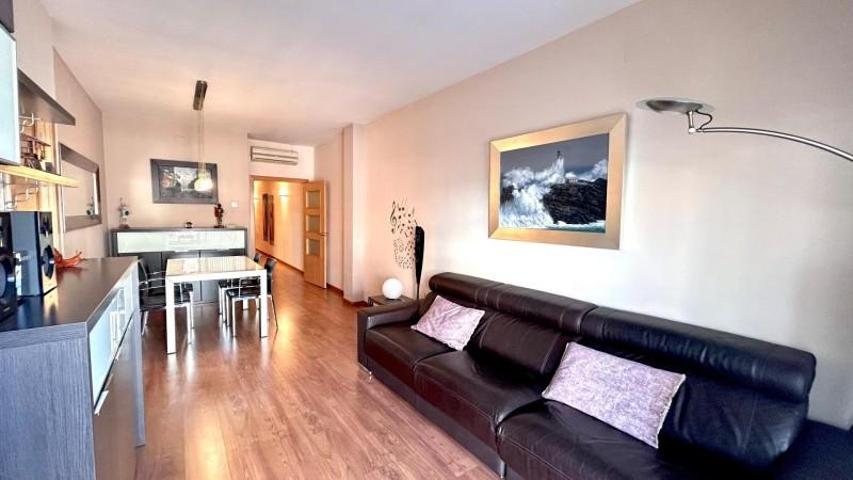 Piso en venta en Barcelona, La Sagrada Família photo 0