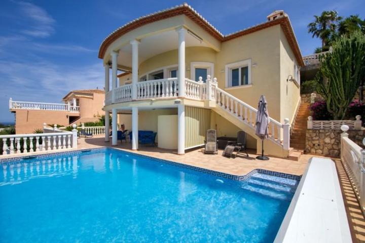 Chalet en venta en Denia, Marquesa VI photo 0