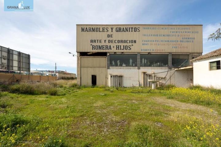 Nave industrial en venta en Atarfe, AVD DE LA ESTACIÓN photo 0