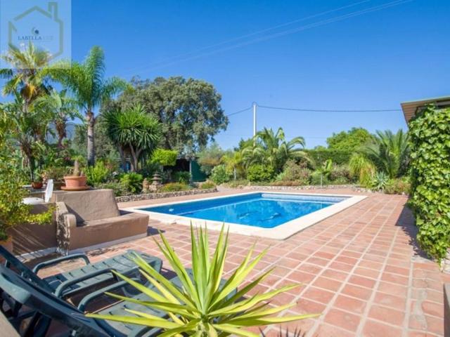 Bungalow en venta en Alhaurín el Grande, Alhaurín el Grande photo 0