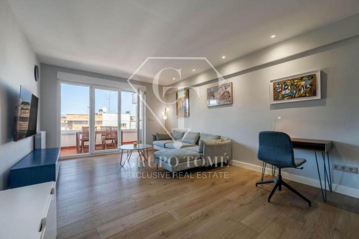 Piso en venta en Donostia-San Sebastián, Antiguo photo 0