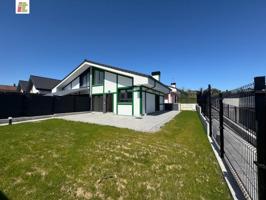 Adosada en venta en Sopelana, Costa vasca photo 0