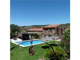 Chalet en venta en Madroñera photo 0