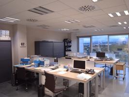 Oficina en venta en Sant Cugat del Vallès, Centre-Estación photo 0