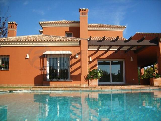 Chalet en venta en Sotogrande photo 0