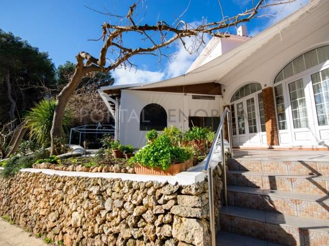 Local comercial en venta en Es Mercadal photo 0