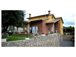 Casa en venta en Sant Julià de Vilatorta photo 0