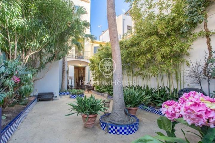 Casas de pueblo en venta en Canet de Mar, 2ª lÍnea de mar photo 0