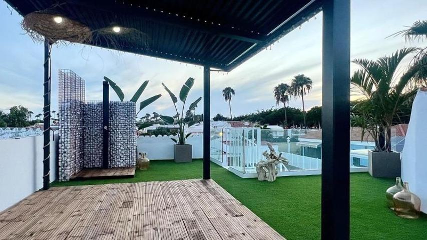 Adosada en venta en San Bartolomé de Tirajana, Campo Internacional photo 0