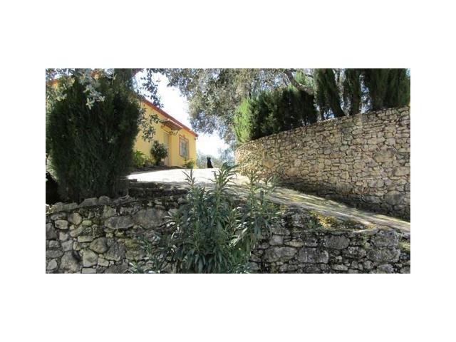 Casa con terreno en venta en Ronda photo 0