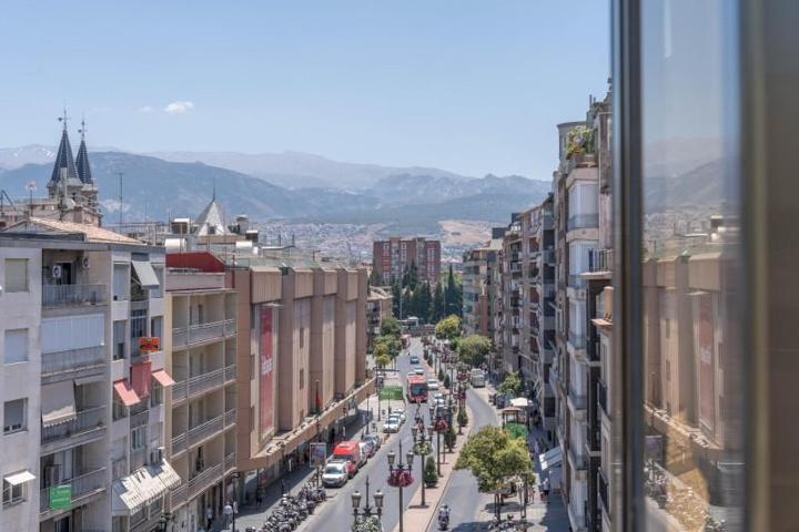Piso en venta en Granada, Centro photo 0