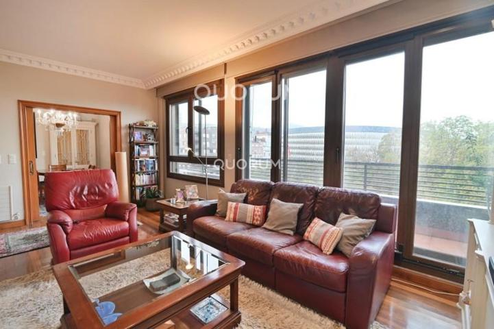 Piso en venta en Bilbao, Indautxu photo 0