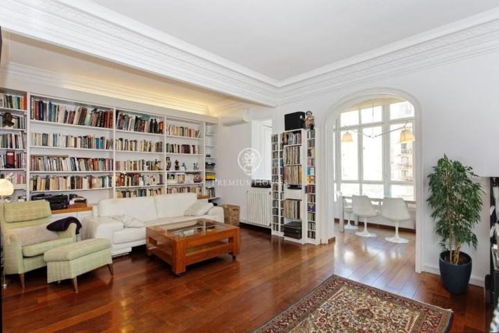 Piso en venta en Barcelona, La Nova Esquerra de lEixample photo 0