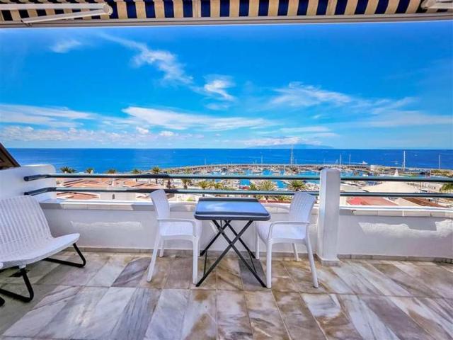 Apartamento en venta en Adeje, San Eugenio Bajo photo 0