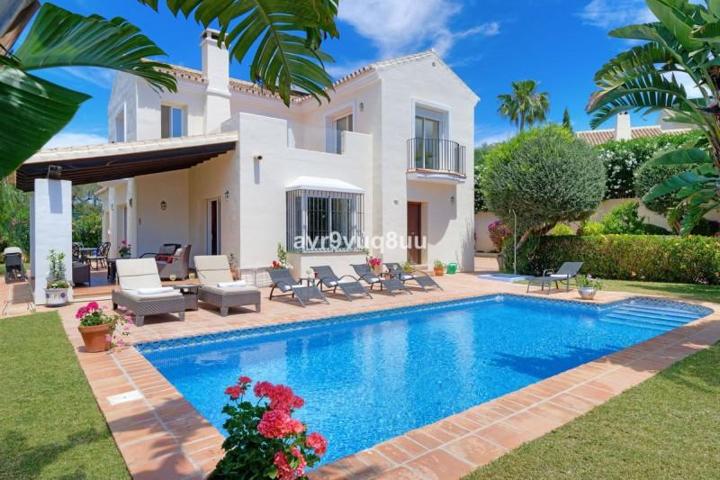 Chalet en venta en Mijas, Mijas Golf photo 0