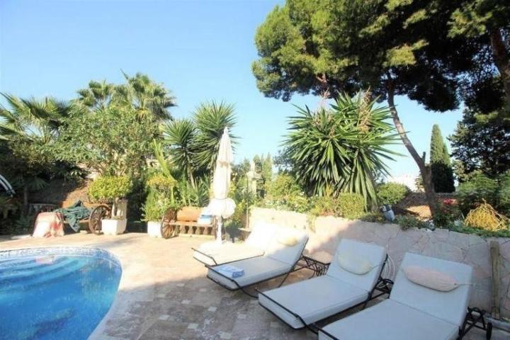 Chalet en venta en Torremolinos, Playamar - Benyamina photo 0