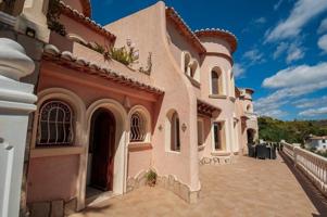 Chalet en venta en Calpe, La empedrola photo 0