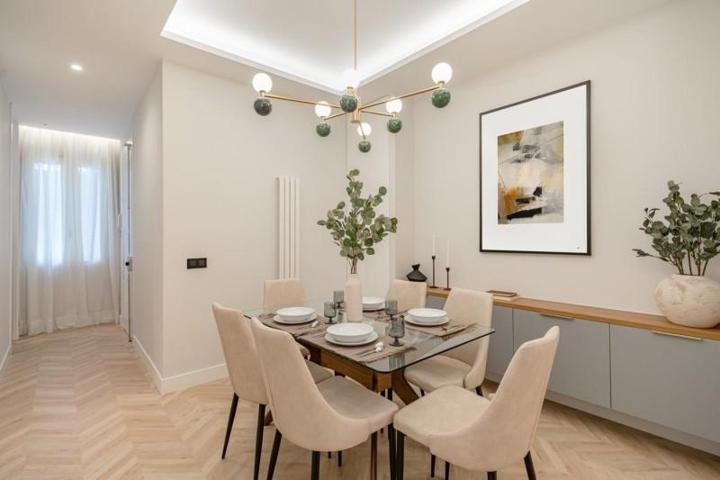 Piso en venta en Madrid, Malasaña photo 0