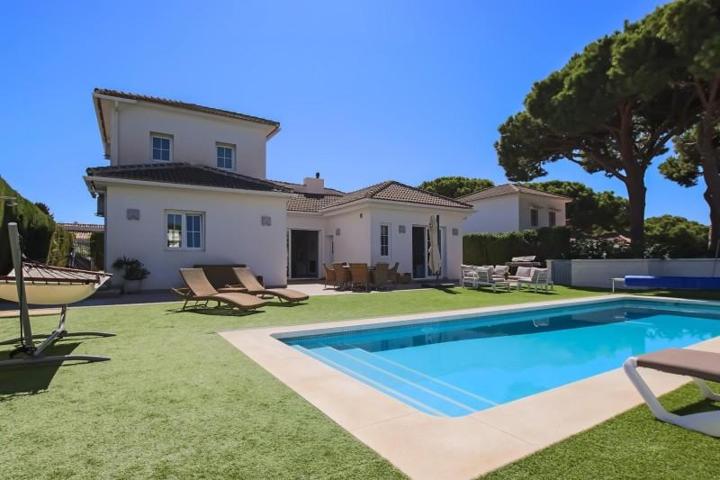 Chalet en venta en Mijas, CALAHONDA photo 0