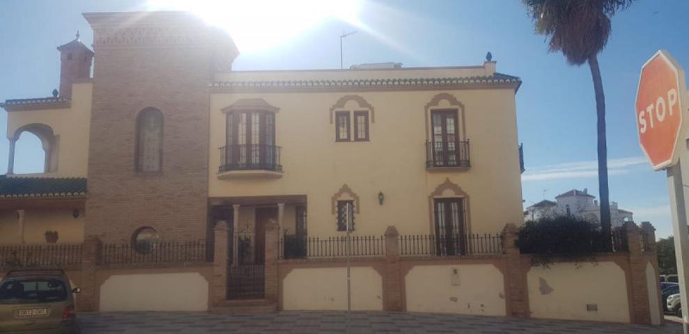 Casa en venta en Nerja, Centro - Playa Torrecilla photo 0