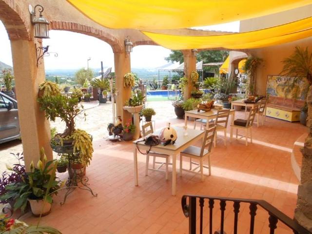 Chalet en venta en Oliva, Oliva, Zona de - Oliva photo 0