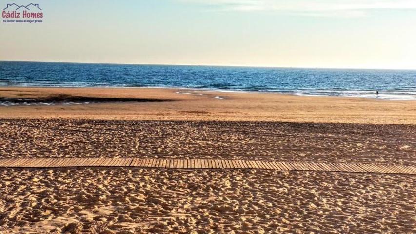 Piso en venta en Cádiz, Paseo Marítimo photo 0